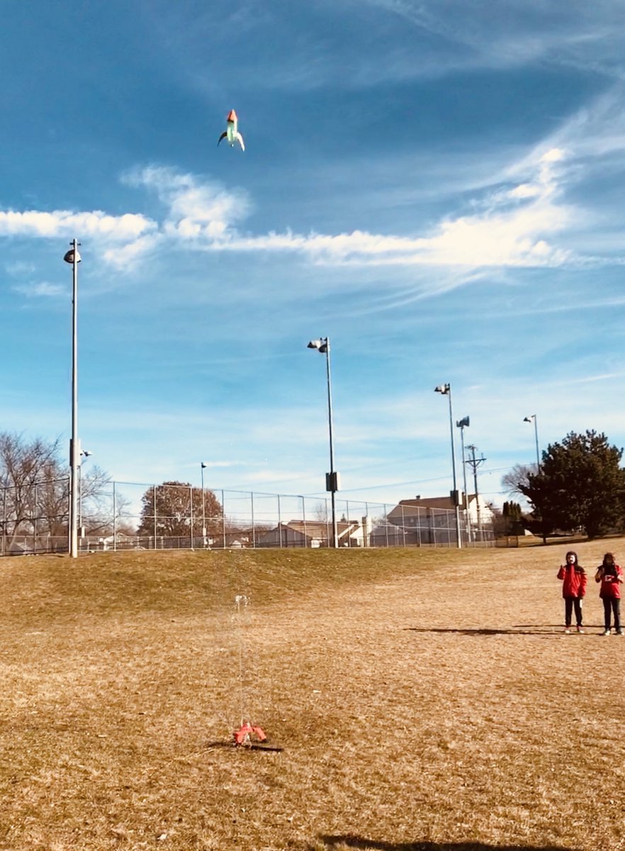 Fun day in science exploring with rockets and earthquake simulators!!@FLIGHTSDW <a href="/HorningMiddle/">Horning Hawks</a>