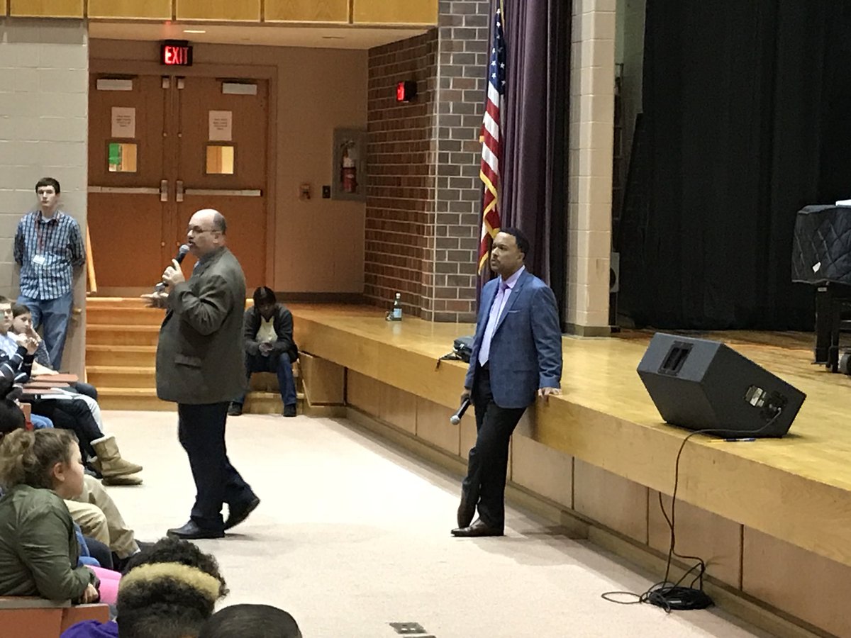 ESASDJTL's tweet photo. Cyber education for staff and students today at JTL with help from our friends at the @JoshShapiroPA PA State Attorney Generals office, #ownyourwords #postwithrespect https://t.co/WWOwMv7vmp