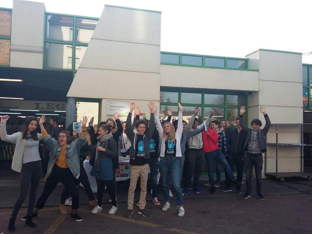 Les_Incollabs's tweet photo. #Les_incollabs #Michelet @VilledeVanves en collaboration avec le lycée Rabelais @VilledeMeudon dans #Chloroville de décembre aujourd'hui. Prêts pour avancer ensemble! 💪🎒@EducationFrance @acversailles @hautsdeseinefr @Paris @antoinetteguhl @dchamblay1 https://t.co/J5buRic9VD https://t.co/63MPAp7fxm