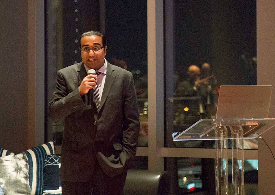 UCSanDiego's tweet image. This #firstgenucsd grad has a vision for decreasing #STEM attrition using #AI  buff.ly/2itbz61 @UCSDJacobs #startup #sandiego