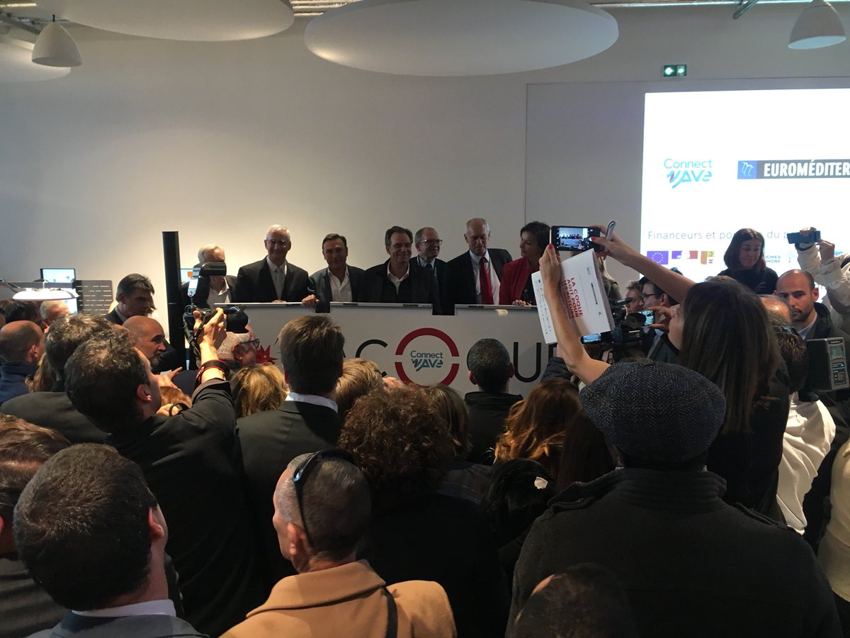 TurcanMichael's tweet photo. [#Replay] Inauguration officielle de @LaCoque_Numeriq ce 1er Décembre 2017 et présentation de leur nouvelle identité numérique ! C’était Full ! Bravo &amp; Merci aux différents acteurs pour cette belle initiative au cœur de #Marseille et longue vie à La Coque !! #AMFT  #OpenLaCoque https://t.co/RxSkctjBxA