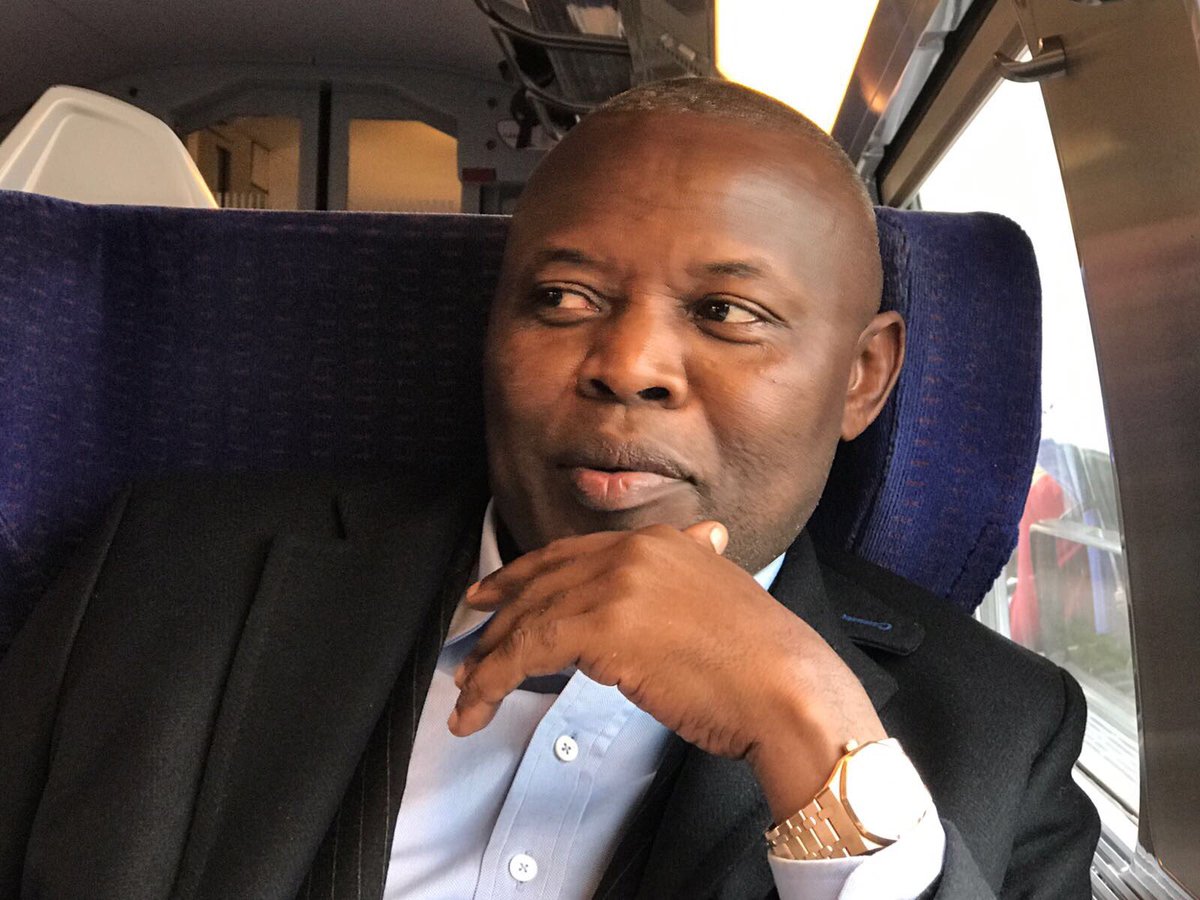 LodOmanga's tweet photo. #RDC #ActeurPolitique @VitalKamerhe1 #LeaderQuiCompte. Qu’on l’aime ou qu’on ne l’aime, il ne laisse aucun Congolais indifférent! Il est là, la partie ne se jouera pas sans lui ! @MichelMoto1 @sergemike  @SEAbeli @YNdjoli @Chigabn @DoudouKajangu @justperryli @SoraZiZ https://t.co/5npEa5rLdv