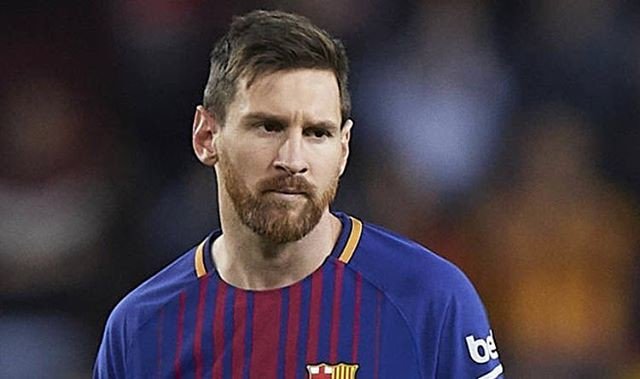 Thekhalifakid's tweet photo. Reposting @getnoticedapp: - via @Crowdfire 
Barcelona news: Lionel Messi blames Real Madrid for Valencia ghost goal decision

#BARCELONA https://t.co/04J3bxy9UG