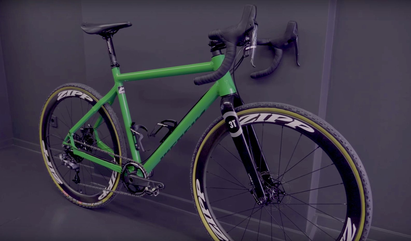 SRAM Road on X Sascha at bikecomponents worked with us to build a sweet Nicolai Argon CX bike. See the whole build from start to finish here https t t0u3a1v9JF https t 43w2kzIpsZ X