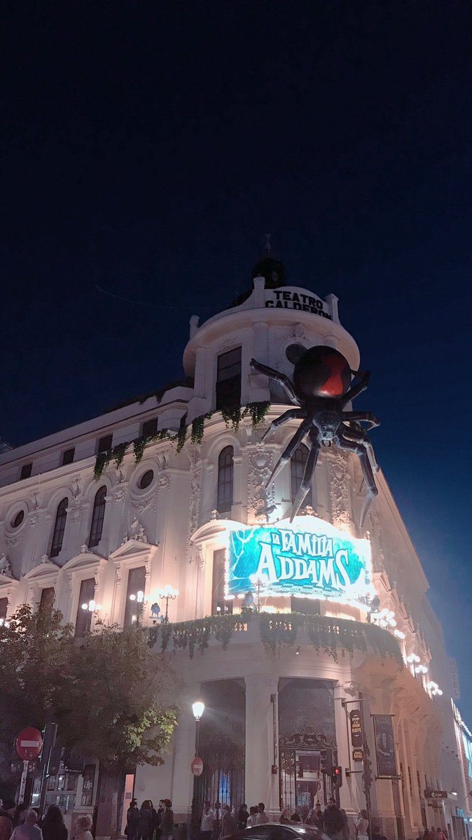 angelhito's tweet photo. Que musical de Broadway será compleeeetamente accesible desde el domingo???? Con Stage-sync en GoAll #LaFamiliaAddams https://t.co/haCe40Agg8