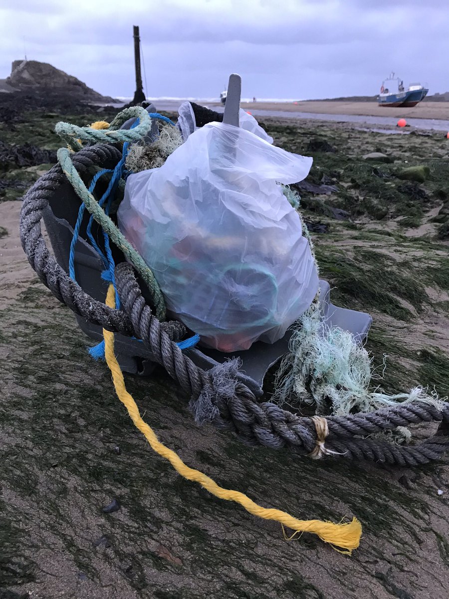CleanerSeasOrg's tweet photo. We're hoping lots of you will join us for the first #cleanerseashour @CleanerSeasHour every Monday 12.30-1.30 share thoughts, knowledge and everything #CleanerSeas ๐๐๐๐๐๐๐ https://t.co/Qn5gzEbV9Y