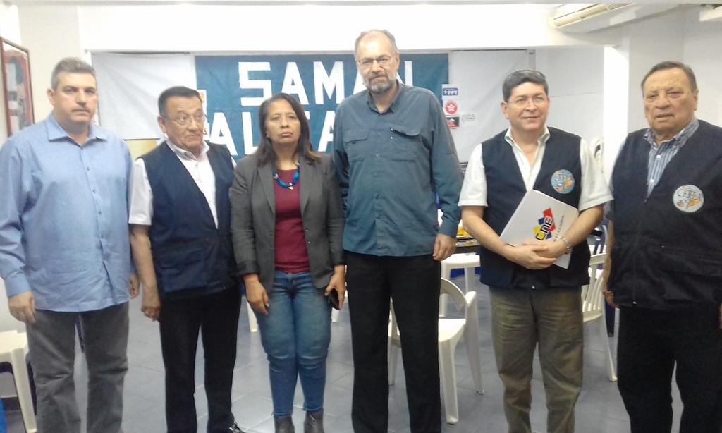 SamanEdu's tweet photo. Concluye reunión con observadores internacionales,exijo que mi nombre aparezca en la máquina de votación #UnSamanParaCaracas #CaracasRebelde https://t.co/YT2tWLlEu8