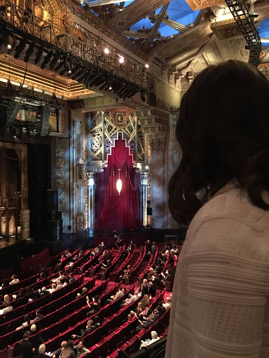 vandabarcelos's tweet image. Last night all her #HamilDreams came true!  #AdotHam #HamiltonLA