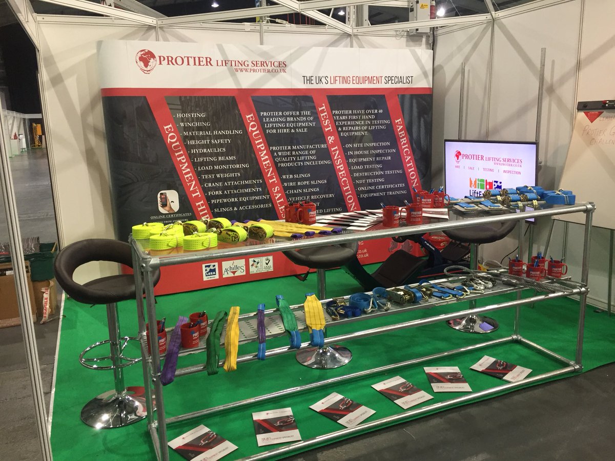 Protier_Lifting's tweet photo. @Protier_Lifting Come visit us at the #liftex exhibition stand D13 Thursday 30th November
till 4pm. If you fancy testing your driving skills you  could walk away with a giant bottle of whiskey! Currently in the lead after day @REIDLifting. https://t.co/TzIPlw9iX6