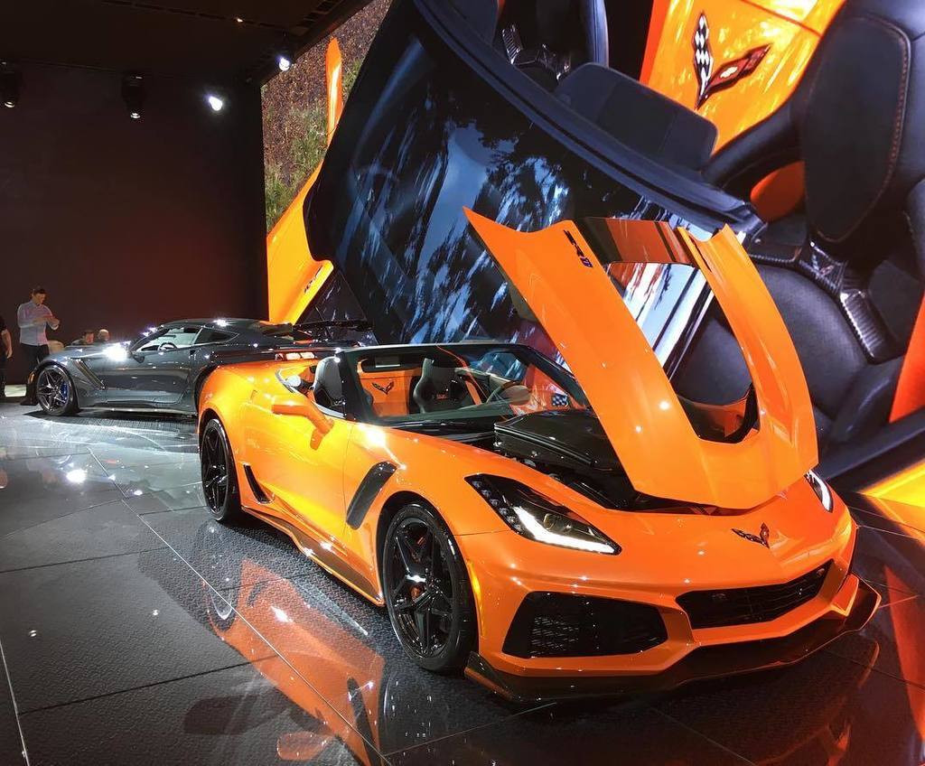 garage_monkey's tweet photo. #Chevrolet #Corvette #ZR1 Nuff said #automobilityla https://t.co/M9Sc9amzNm https://t.co/kpWPUqwfdk