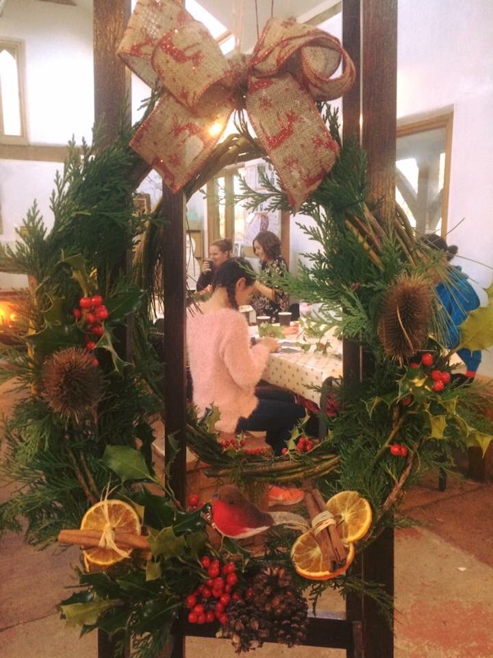 Earthworks_'s tweet photo. Spaces available on our willow wreath making workshops this weekend 2nd &amp; 3rd Dec! #traditionalchristmas #homemade #stalbans #christmascrafts for details &amp; to book email mandymarson@hotmail.co.uk https://t.co/geBBcPLpd2