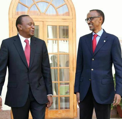 desmond_desire's tweet photo. I know they're real Friends
@PaulKagame @UKenyatta
#Rwanda π·πΌ & #Kenya π°πͺ.
#kenyadecides
#InagurationKE https://t.co/1Pzrn0DQG7
