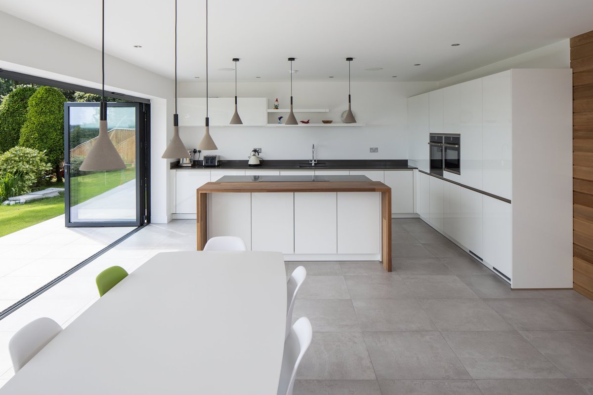 Hi #devonhour! Need a space or place photographed? Great for architects, interior designers, hotels, restaurants, holiday rentals, properties for sale much and more. Get in touch, I'd love to hear from you! alexcampbellphotography.co.uk