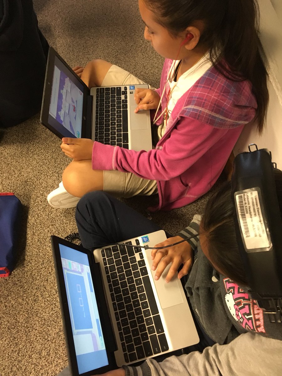 MsMendoza6's tweet photo. @LiestmanES #4grade #ELLs are #reachingthemoon #learningEnglish makes me #successfulstudent @DonorsChoose #fuelyourschool with @Chevron #chromebook @Alief_SLE @Istationed https://t.co/FcidSigjNp
