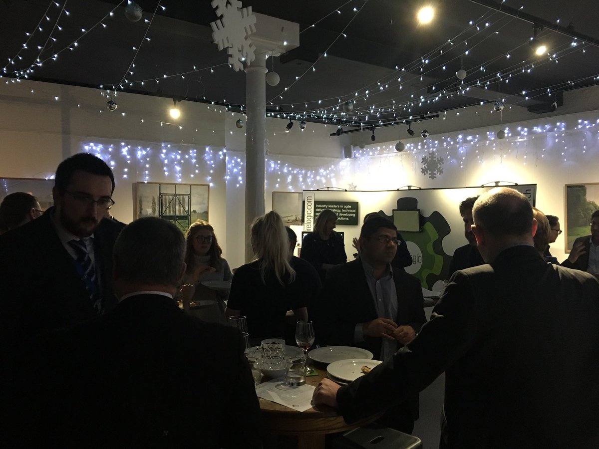 One_HealthTech's tweet photo. And after the event the other part that people love the most: nibbles, drinks and networking! #OHT17 https://t.co/fnFnmem8V3
