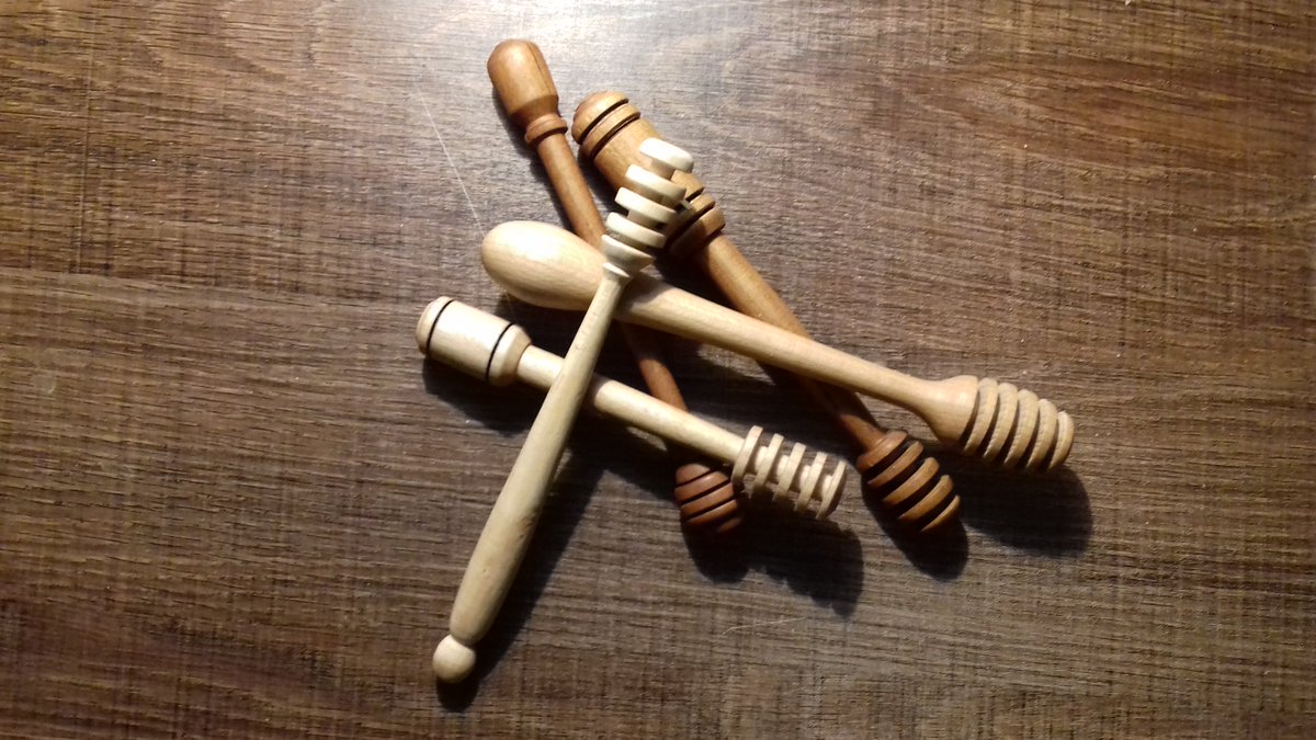 TheBeeFarmer's tweet photo. We have lots of #stockingfillers at https://t.co/t2Abe2l85D All sales go to help David, The Bee Farmer look after the #bees. Local craftsmen &amp; women make beautiful things to raise funds. #shoplocal #midlandshour #HandmadeHour https://t.co/U9ePAw5wJF