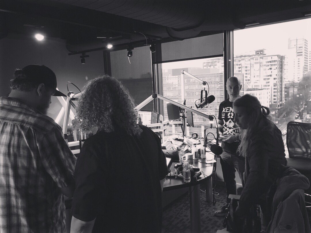 MaryMart253's tweet photo. Recap shots📷 from yesterday’s visit at @999KISW !!
.
.
#marymart253 #marymarttacoma #migscast #kisw #budtender #budtenderlife #washington #tacoma #endofprohibition #morethanmarijuana #cannabis #cannabisculture #cannabisconnect #meteoricmotion #i502 #i502retail https://t.co/Bf6wOGiKIc