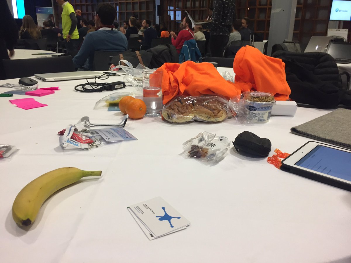 LiaMariaBL's tweet photo. @creimers5000 @ESimonot It's was a fantastc 2 days at #HacktheWind @WindEurope. https://t.co/Piiu9YJ5bc