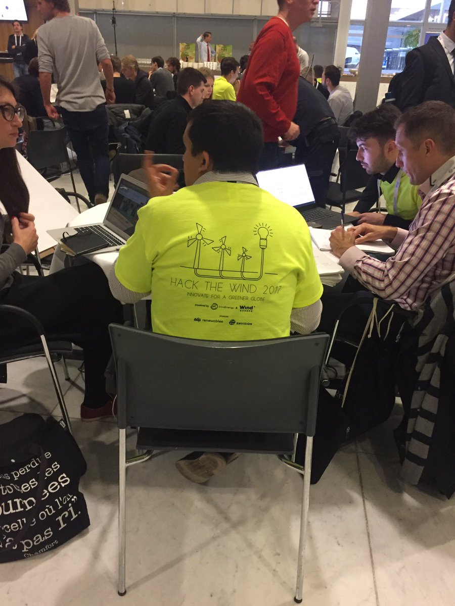 LiaMariaBL's tweet photo. @creimers5000 @ESimonot It's was a fantastc 2 days at #HacktheWind @WindEurope. https://t.co/Piiu9YJ5bc