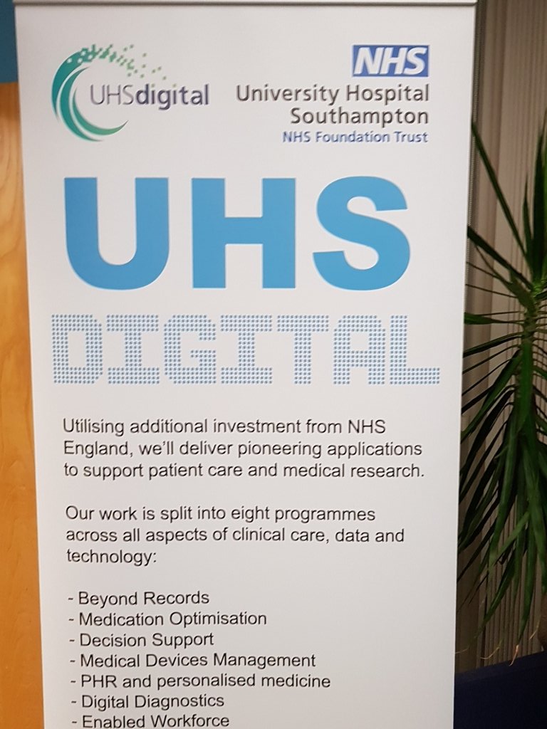 WattsUpJo's tweet photo. Getting ready for our digital recruitment evening #uhs #uhsdigital https://t.co/LCmIZTrfjZ