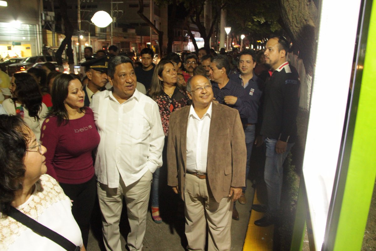 dif_pr2014's tweet photo. HERMOSEAN POZA RICA CON EL PASEO IMAGEN Y CULTURA
*Al mismo tiempo el alcalde Sergio Lorenzo Quiroz Cruz reinauguró la remodelación del monumento a los perforadores #PozaRica #Galeria -->https://t.co/iTFx95o09w https://t.co/BLPZndYevv