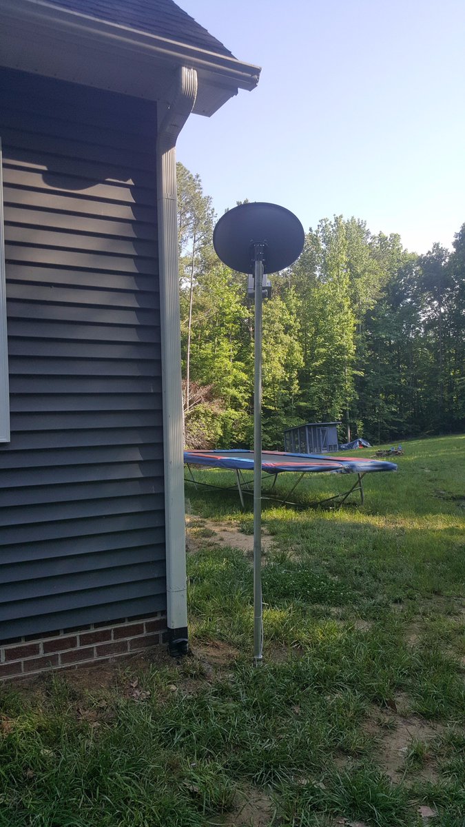 StraightUpNet's tweet photo. @FCC Don’t sink our hopes for rural broadband; keep the #CBRS rules. @DaveBratVA7th , @RepDaveBrat, @RepMcEachin, @Donald_McEachin, @MarkWarner, @timkaine, @WhiteHouse https://t.co/ObEKvMWYeH @WISPAnews , @Baicells https://t.co/WtPYgDMm0s