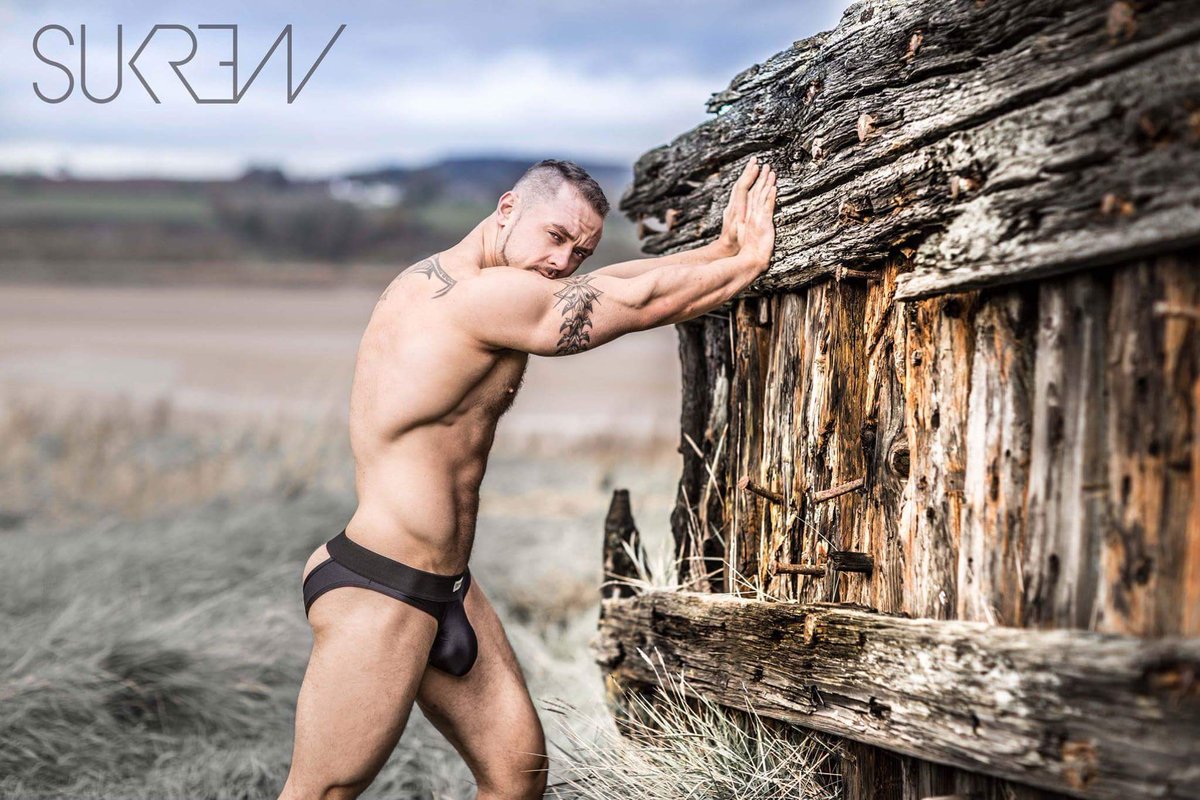 WomensEyeCandy1's tweet photo. It doesn't get any hotter than naughty #willywave King & @AdonisCabaret hunk @marshallarkley stripped down to his @SUKREW for the amazing @JamesMCritchley you can thank us later! Enjoy 💋❤️ https://t.co/eNlTWaLWJw