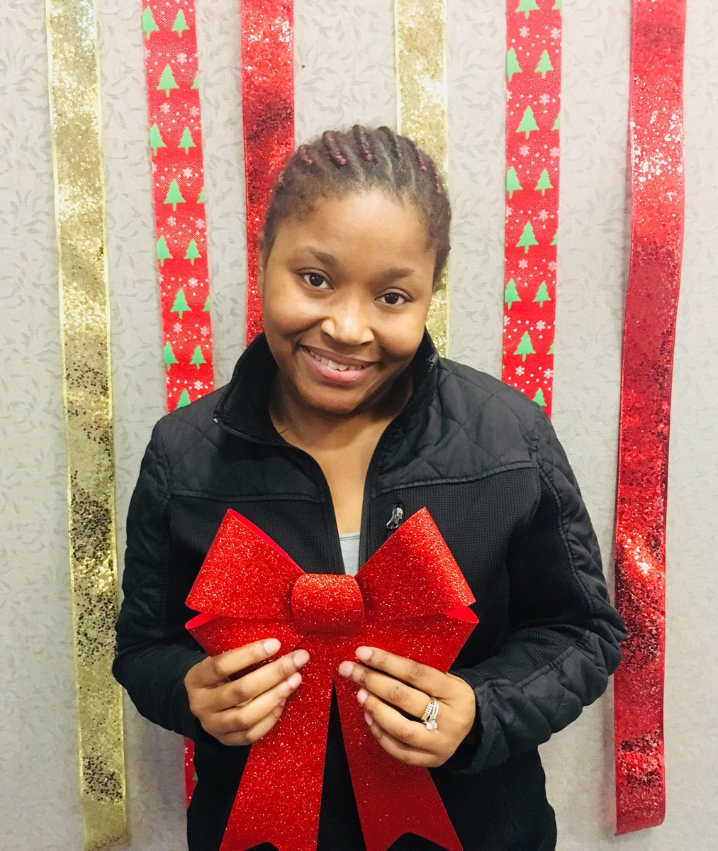 WakeTechSuccess's tweet photo. Photo booth fun! ❄️❄️❄️ #SSCHolidayHooray https://t.co/PfsdXRLyRN