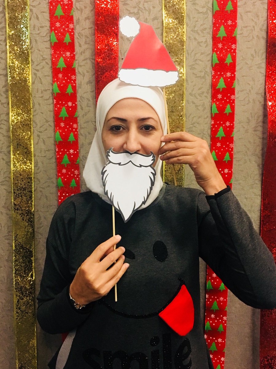WakeTechSuccess's tweet photo. Photo booth fun! ❄️❄️❄️ #SSCHolidayHooray https://t.co/PfsdXRLyRN