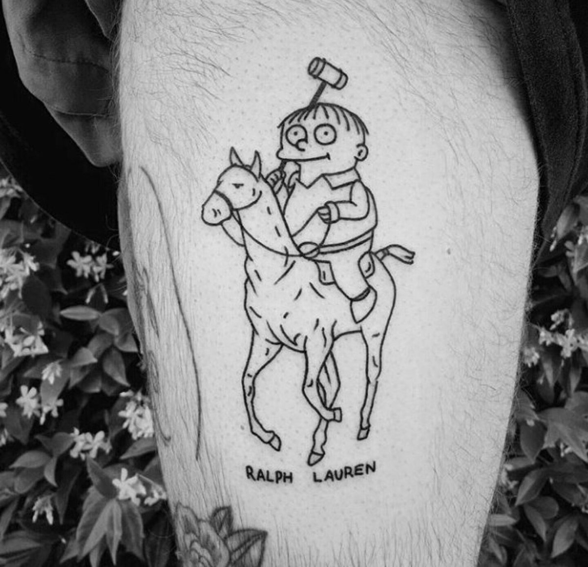 VOBALDO's tweet photo. 1000 RT e mi faccio questo tatuaggio. https://t.co/iwfZIX9pHN