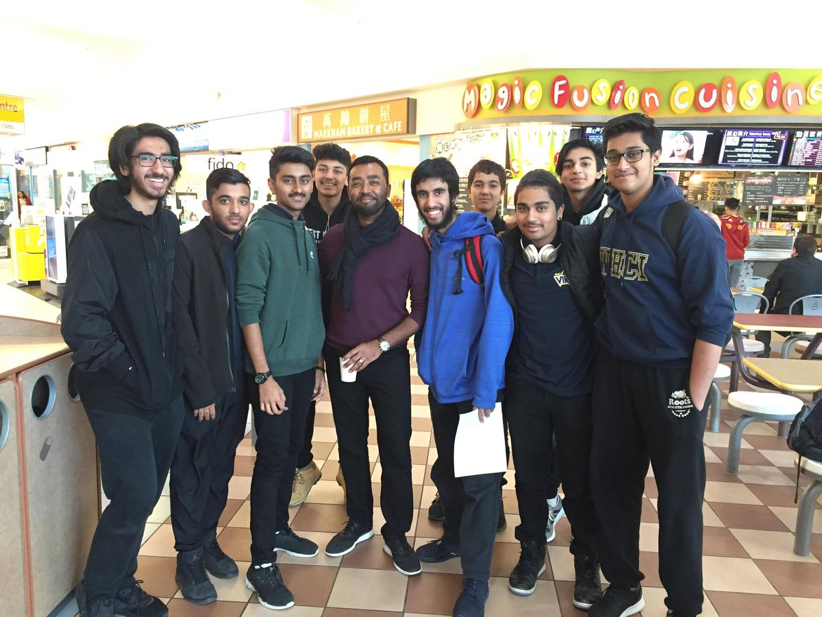 Had a great day of learning about different cultures at First Markham Place!!  Thanks @Suresh for your talk and for showing us the foods of many cultures at First Markham Place. 
#WHCIoutsidethebox #Multiculturalism #cultures #firstmarkhamplace #food #culturalfoods