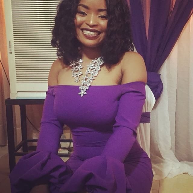 CrYstal_Veey's tweet photo. #CrystalveeyWoman #FitIsKey #LuxuryFabrics #PerfectFinishing #AffordableFashion #WearCrystalveey โ๏ธโ๏ธ
I sew this dress of course ๐๐ https://t.co/Qecv8nB6u9