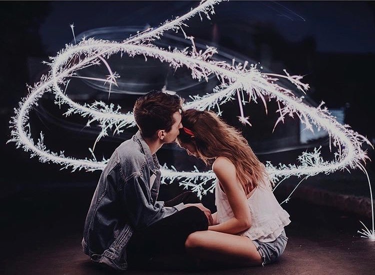 waistedangels's tweet photo. And in the middle of my chaos there was you 💘 Photo by #WHIHeart #photography #lights • https://t.co/U3igSiAwgA