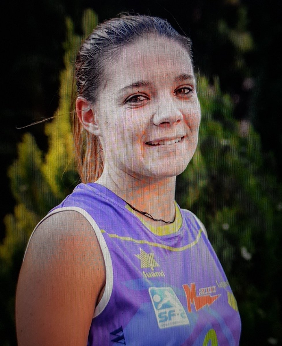 VoleibolLeganes's tweet photo. 💪💪🏐Y seguimos con buenas noticias: dos de nuestras chicas en el siete ideal de Superliga 2 de esta semana!!! Por el gran partido realizado contra Almeria. Enhorabuena a Inés y a Alejandra!! #VamosLega #SF2 https://t.co/9bnMDFiLdi