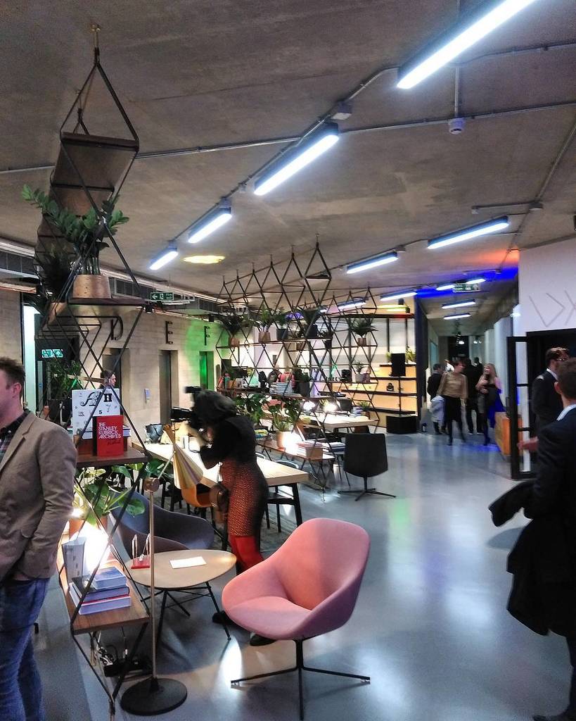 GAstudio_arch's tweet photo. XYZ Works & social event. Great to see our design in use! #xyzworksandsocial #xyzworks #xyzsocial #interior #design #architecture #lighting #fitout #manchester #igersmcr #thisismcr #riba #ribanorthwest https://t.co/asaJdlVg4A https://t.co/hSQ6qeWeZ5