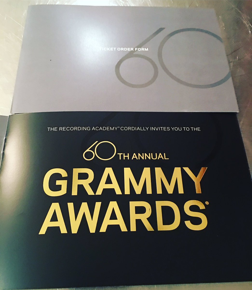 musicofV's tweet photo. Yes. I love snail mail sometimes. @GRAMMYAwards #grammy2017 #alternative #soul #artist #seattle #likeitsyesterday #vcontreras
#singer, #songwriter #singersongwriter #Seattlemusic #seattlemovement #musician
#seattlesoul #seattlesoulartist #soulsinger #instamusic #indie https://t.co/EktZAlM65A