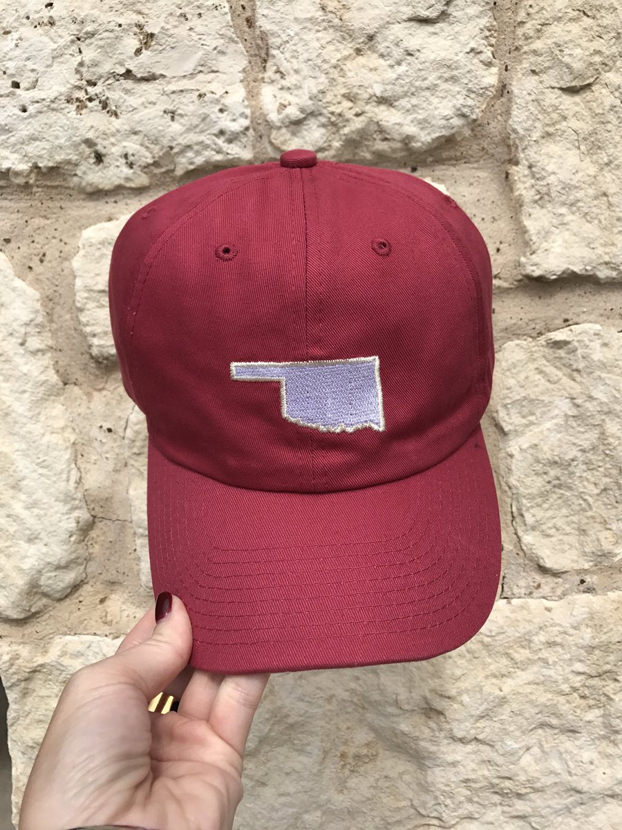 threadsnorman's tweet photo. #BEATTCU this weekend! Come get your game gear Sooners! ππ
#threadsnorman #shopthreadsnorman #beattcu #ou #boomer #sooner #statetraditions https://t.co/rqH1tIXoKq