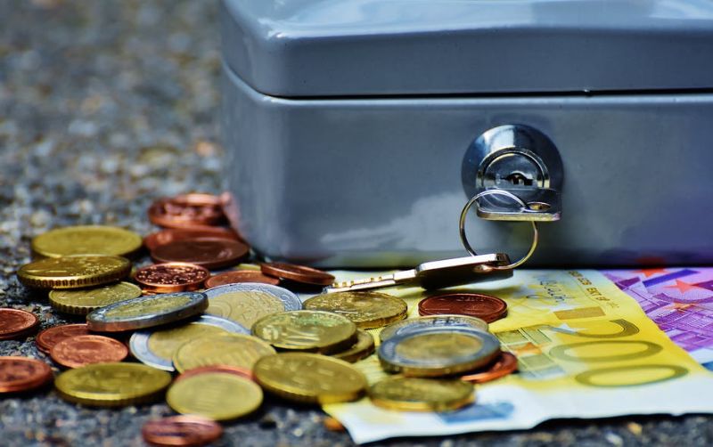 Hary_Putz's tweet photo. Les banques sont unanimes: le candidat-acquéreur doit fournir un apport financier allant de 10 à 20% ! https://t.co/g5xLZE2RKC