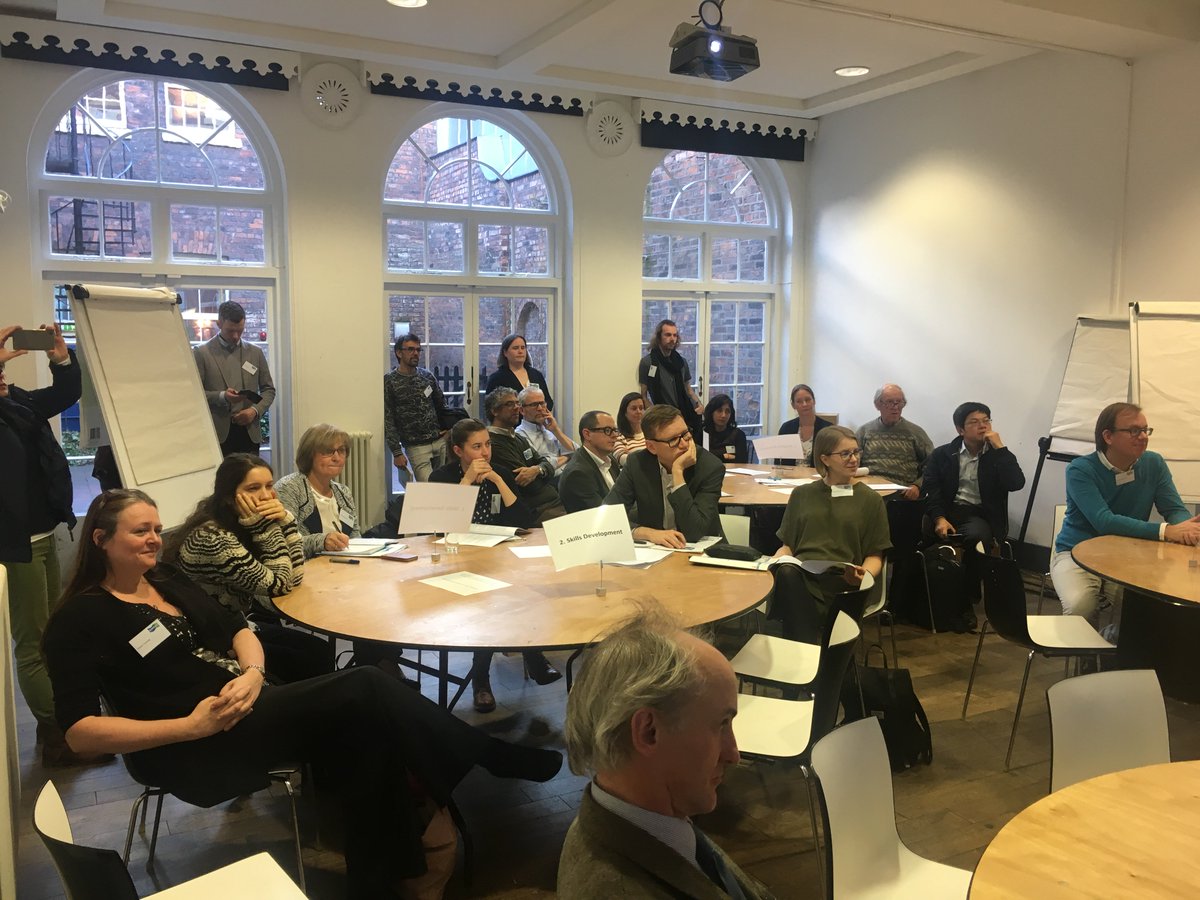 MSPeducation's tweet photo. Great feedback from the delegates during our first Multiplier Event in Liverpool #MSPeducation #SIMCelt17 https://t.co/ca8AU0xKGJ