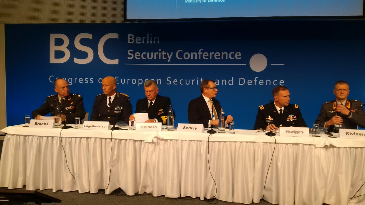 NATO_PASCAD's tweet photo. #DGIMS, Gen Broeks at #BSC2017: "Conscious of strategic importance of #HighNorth, #NATO doesn’t have luxury to pick & choose challenges = 360° approach". https://t.co/knIByjOjpx