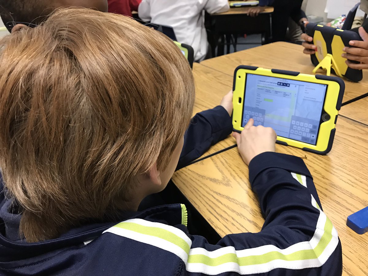 gelyn_roble's tweet photo. @AliefTchg_Lrng Science Notebook in a Universal Design for Learning Environment ( #SNUDLE ) with @OutleyScience @OutleyE https://t.co/knMWObdiHF