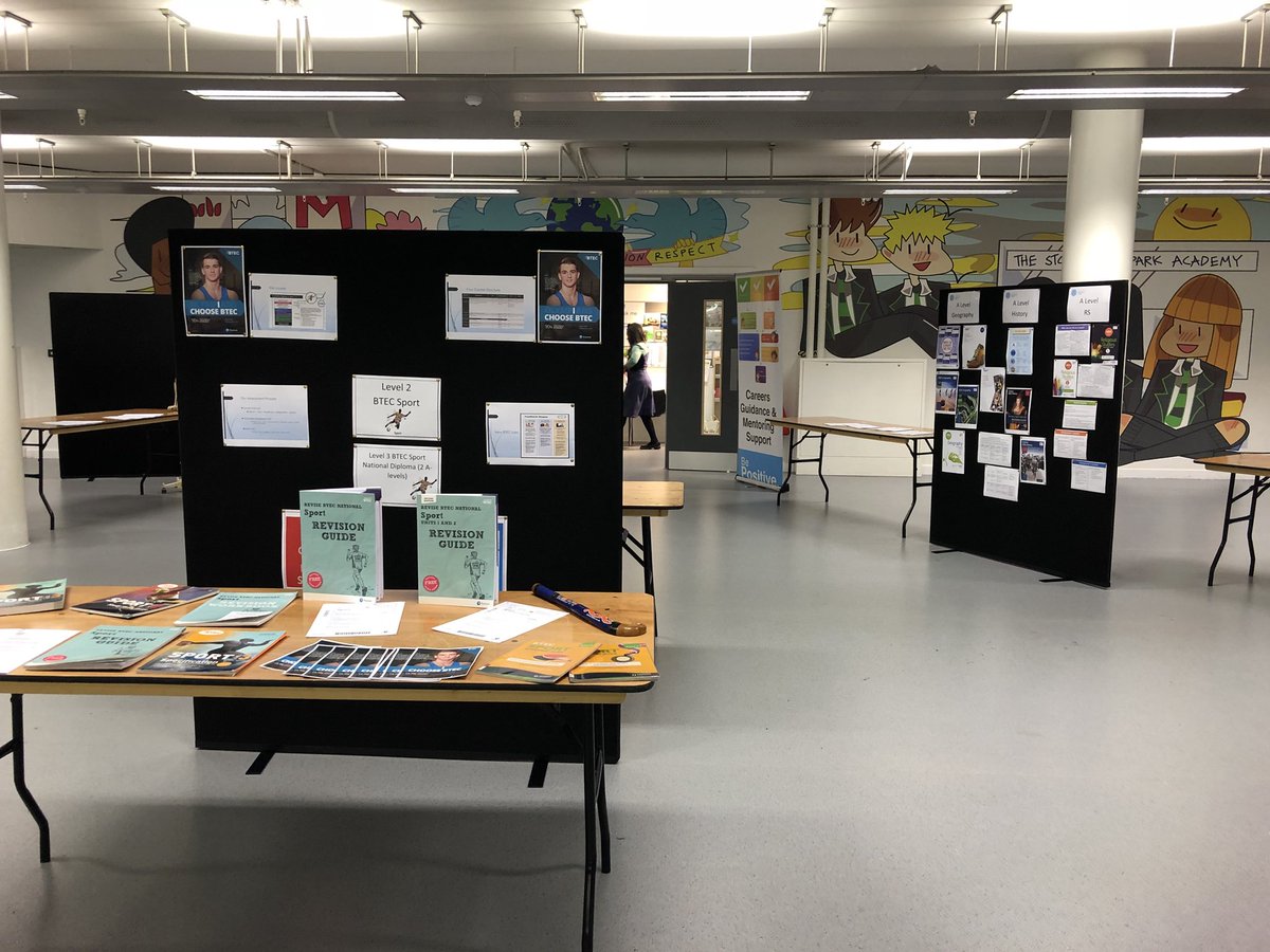 TSLTSixthForm's tweet photo. Getting ready for our Sixth Form open evening @TSLTStockwoodPk @TSLTChalkHills https://t.co/J4aUZDfzgn