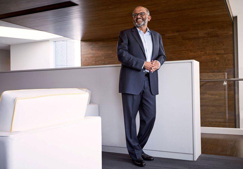 #Fortune’s #BusinesspersonOfTheYear list recognizes 20 CEOs who are driving tremendous growth, vision &amp; impact in the world. Shantanu named to this year’s list, an amazing honor and testament to Adobe’s strong performance &amp; immense market opportunity. buff.ly/2im1FDf