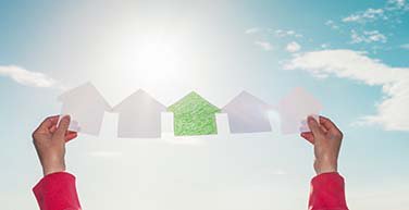cardif_fr's tweet photo. #Immobilier Vous souhaitez réaliser un placement immobilier locatif ? Plusieurs options s’offrent à vous : achat dans l’ancien, le neuf ou via des Sociétés Civiles de Placement Immobilier (#SCPI). Tout sur le sujet 👇👇👇 
https://t.co/B7KaPELyeR https://t.co/HMj1jaBQsw