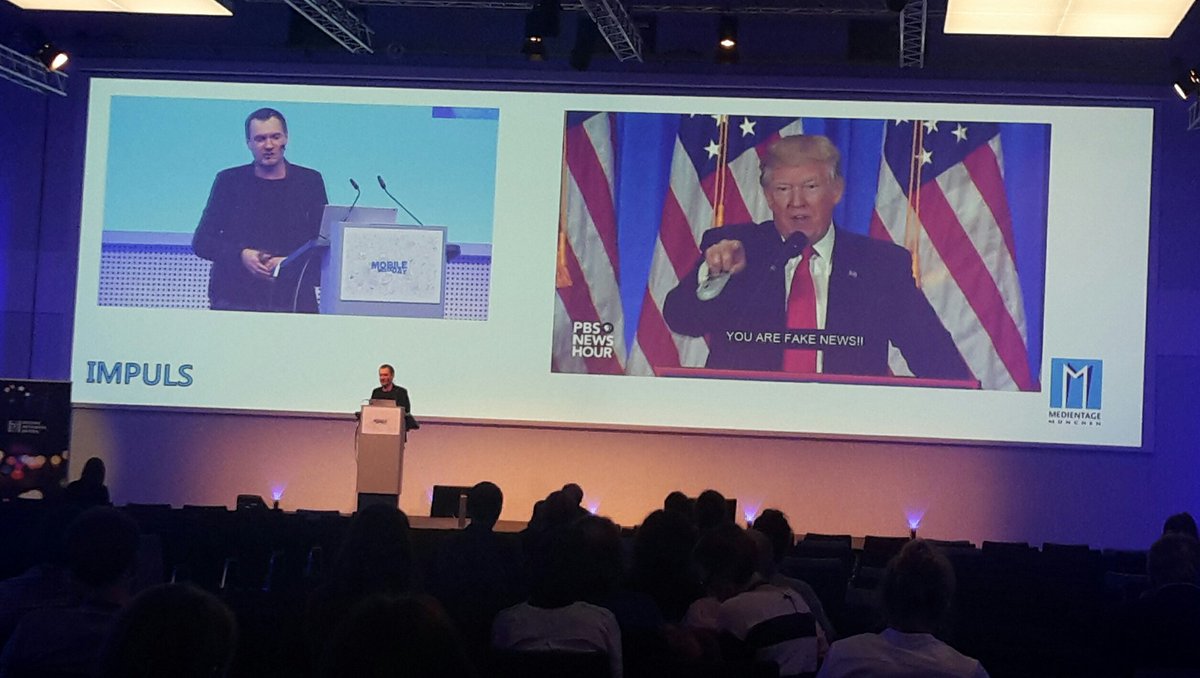 SvenjaGelowicz's tweet photo. Christian Schiffer vom #BR als Ersatz für Theresa Locker von @Vice_Germany auf dem #mmd17 über Fake News und (surprise!) @realDonaldTrump https://t.co/VbC9OWFo18