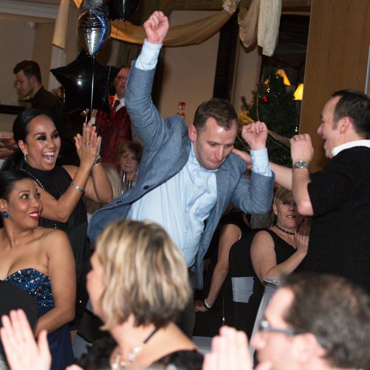 It's hard not to love this picture of our new Chef of the Year, Alex Lovell, on hearing he'd won <a href="/ShendishManor/">Shendish Manor</a> last Friday! To read more about Alex and our awards evening, visit blue-apple.co.uk/chef-year-2017/ 👨‍🍳🍽️🏆