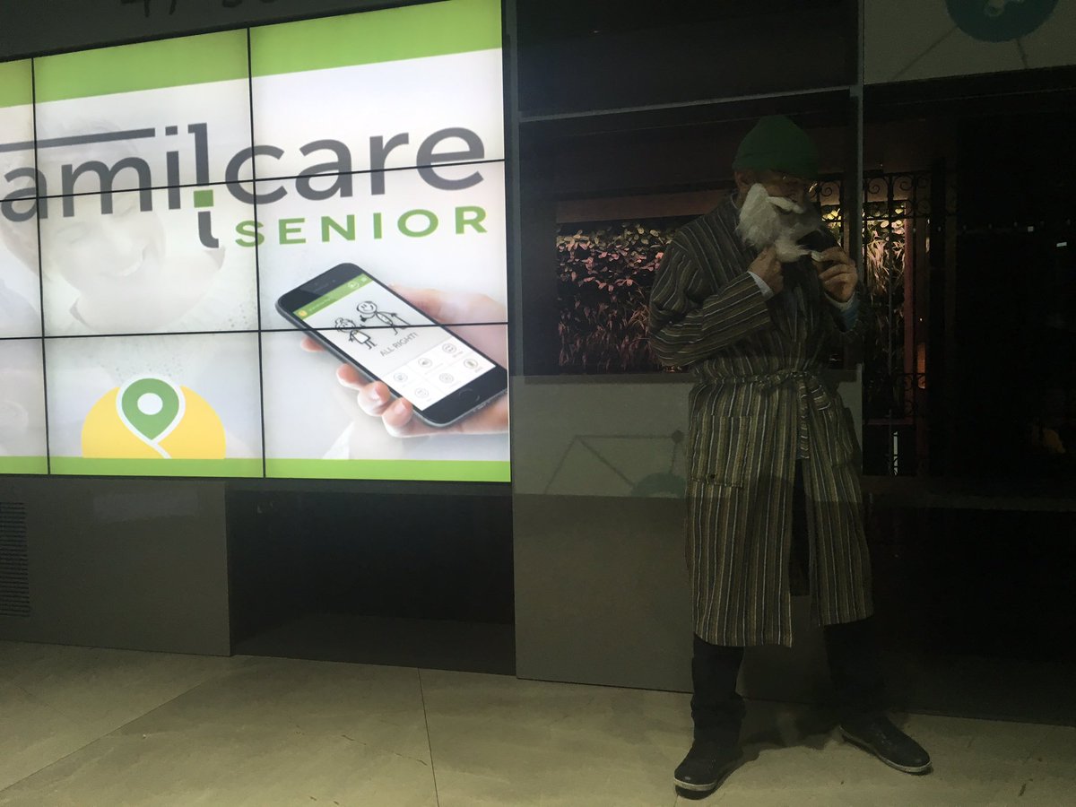 aveltri's tweet photo. Open Innovation che diventa live acting :-)
Figherrimi
#OpenFab #call4winner @BNPPCardifIT #call4ideas https://t.co/BY0aYviqEv