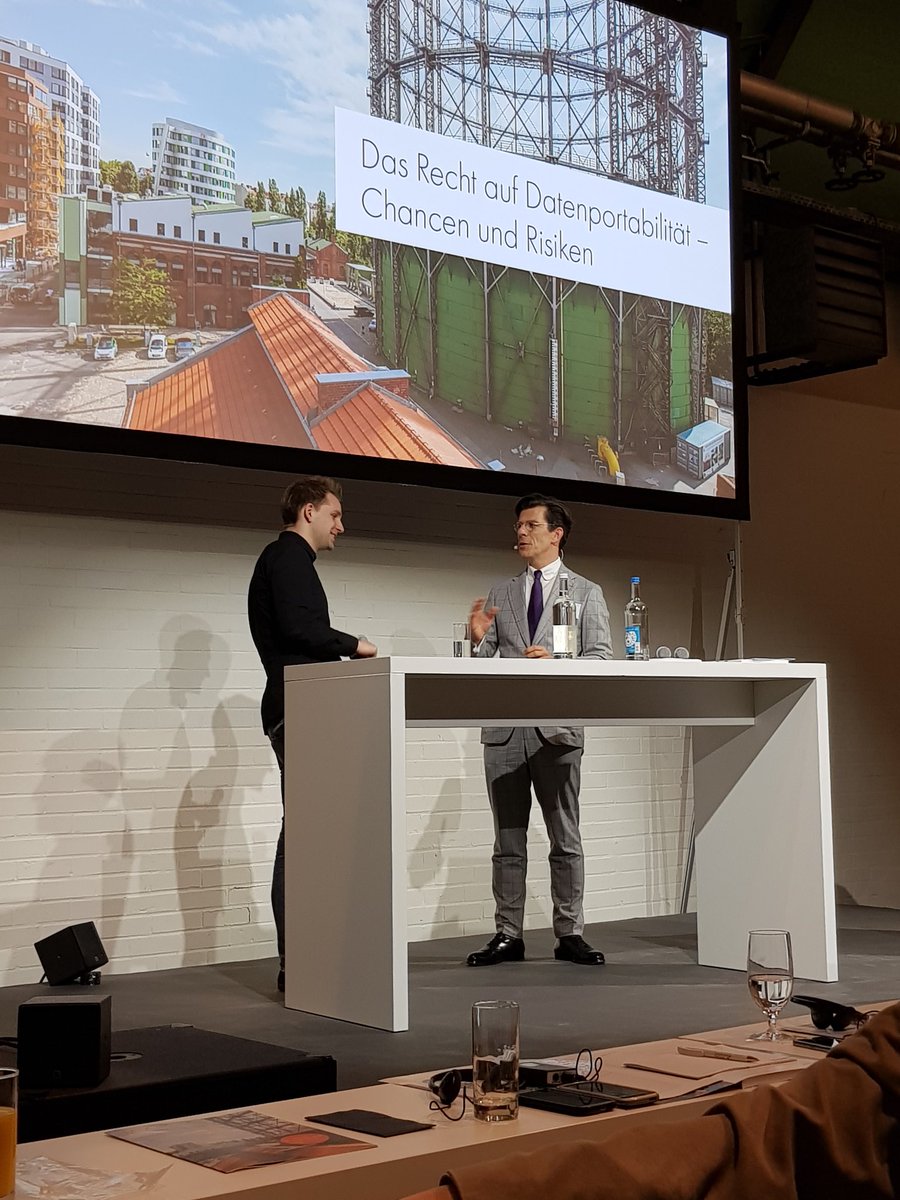 schultzemelling's tweet photo. @maxschrems als Gast bei der @DS_Stiftung zum Recht auf Datenportabilität "Ich glaube das (Recht auf Datenportabilität) trifft nicht was es soll." Wir sind einer Meinung... ;) https://t.co/LxeZBsjxJN