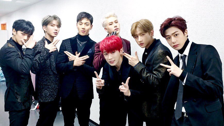 bucyenmatoki's tweet photo. Malam ini Bakalan mimpi indah. Karena bisa liat mereka menang Award #Best_Concert_Performer #2017MAMAinJapan #29Nov2017
Congratulation Uri @OfficialMonstaX Thanks You. ๐๐๐๐ https://t.co/VPS0D1xzOL