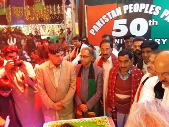 mukhtiarmiranii's tweet photo. Hounrable #PresidentPPP Distt #Kashmore Mir Gul Muhammad Khan @gmjakhrani  Sb Invited As Cheif guest here At Larkana Celebration  #50th Aniversry Of #PPP Foundation Day Long Live PPP.  @BBhuttoZardari @BakhtawarBZ @AseefaBZ 

@TeamPPPKashmore https://t.co/1HPXbnQwFE